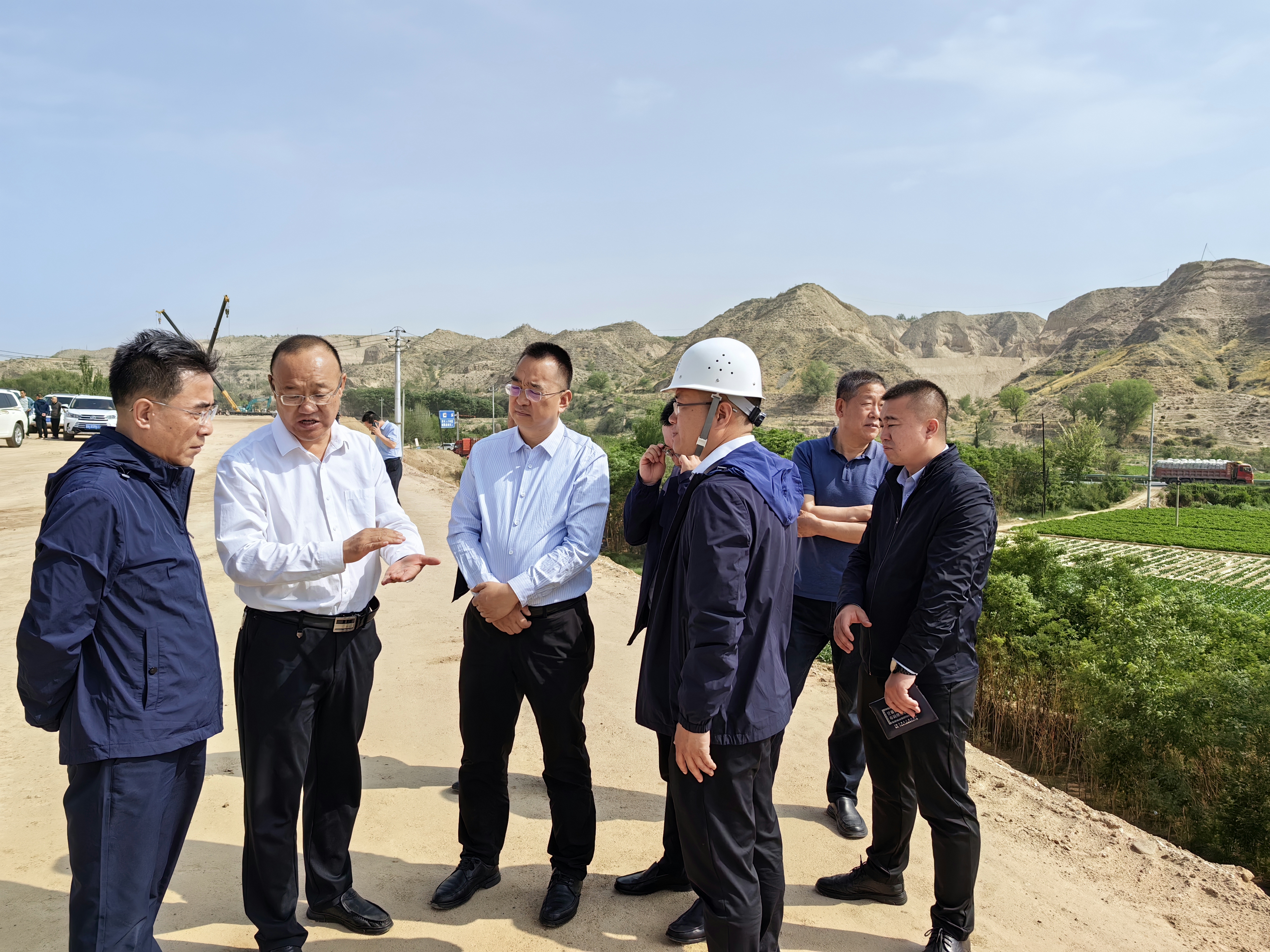 011144c00f23f6f61b5178159f28450(1).jpg 011144c00f23f6f61b5178159f28450(1).jpg