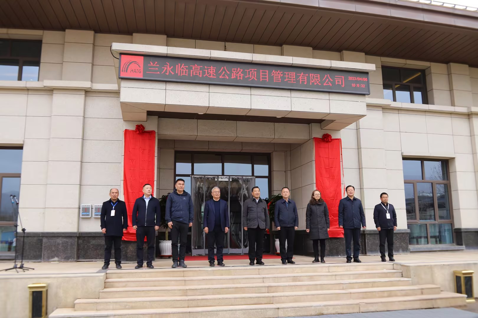 8cde9780-6dd4-4f02-b041-00a73d1b2fb6.jpg 8cde9780-6dd4-4f02-b041-00a73d1b2fb6.jpg